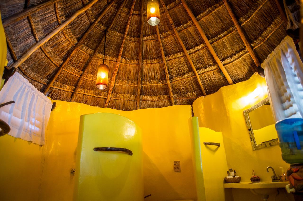 Готель Cabanas La Luna Тулум Екстер'єр фото
